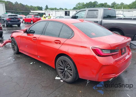 2023 BMW 330I xDrive z USA, uszkodzony, nr VIN 3MW89FF0XP8D03058